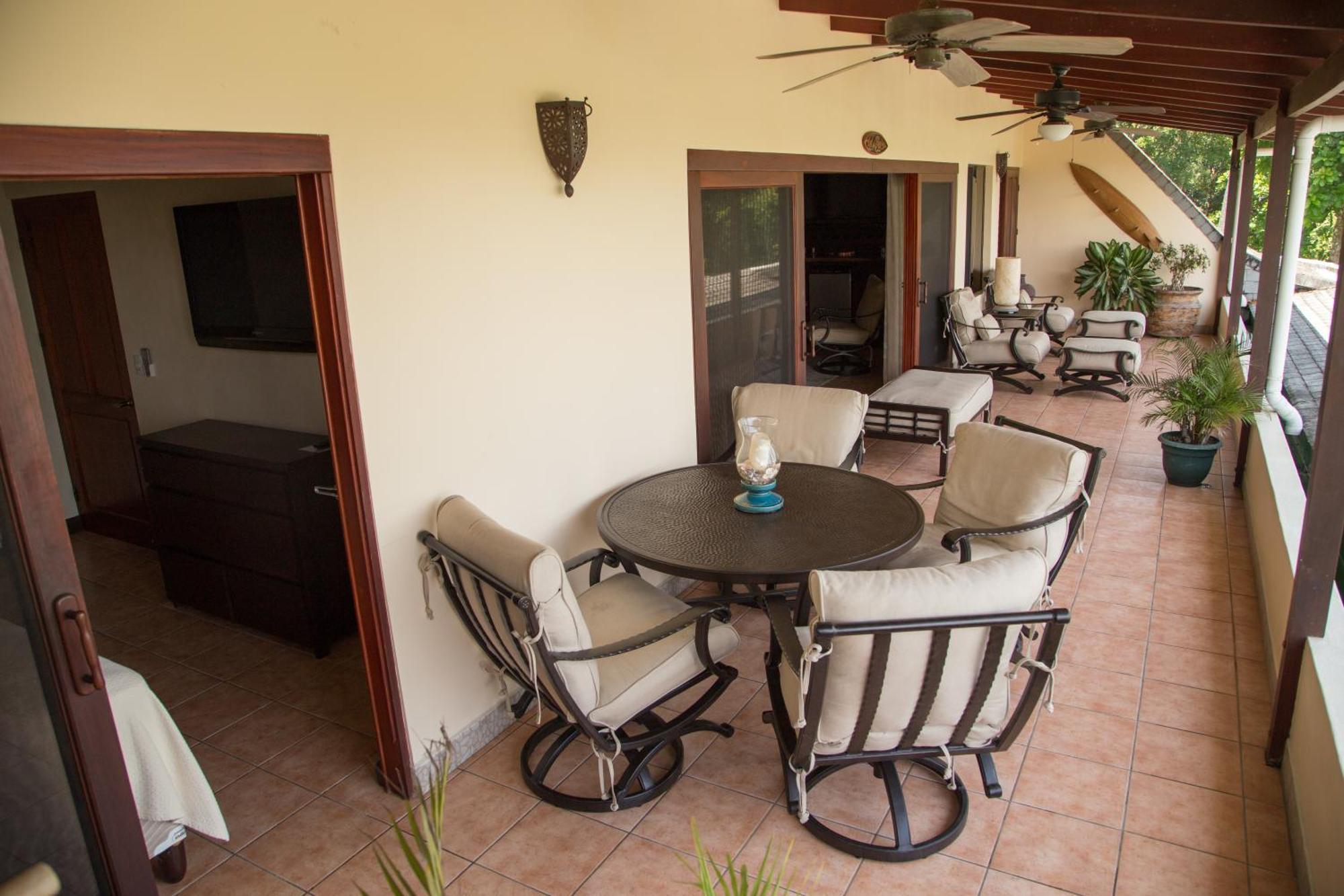 Отель Club Del Mar Oceanfront Хако Экстерьер фото