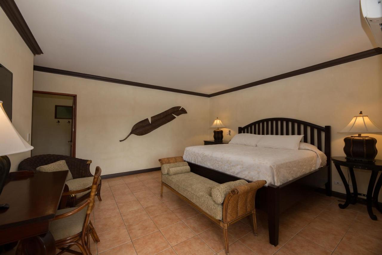 Отель Club Del Mar Oceanfront Хако Экстерьер фото