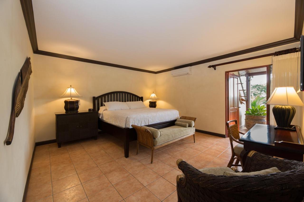 Отель Club Del Mar Oceanfront Хако Экстерьер фото